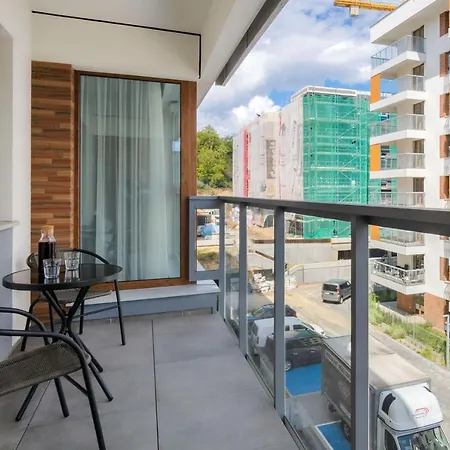 Powstancow Warszawskich Stylish With Balcony By Renters Prestige *
