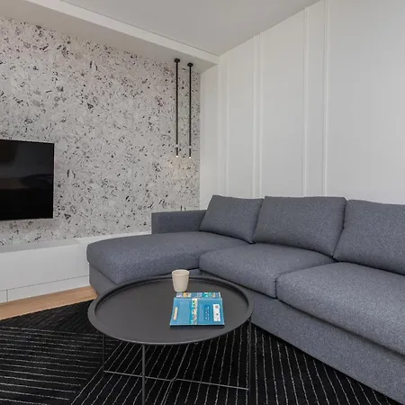 Powstancow Warszawskich Stylish With Balcony By Renters Prestige Appartement Gdańsk
