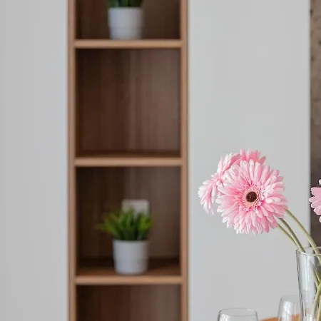 Appartement Powstancow Warszawskich Stylish With Balcony By Renters Prestige