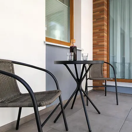 Powstancow Warszawskich Stylish With Balcony By Renters Prestige *