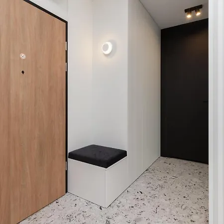Powstancow Warszawskich Stylish With Balcony By Renters Prestige Gdańsk